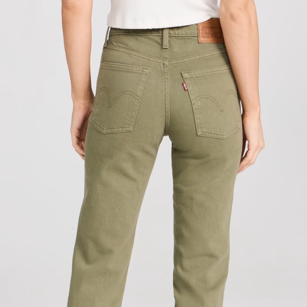 Levi Wedgie Straight jeans